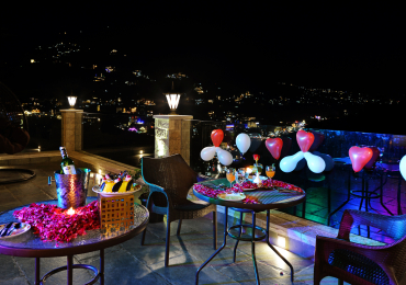 Romantic Escapes: Magical Luxury Hotels for Couples in Manali