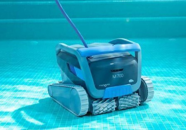 Find the Best Pool cleaning equipment in NSW – Drive in Pool SPA