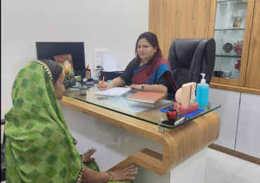 Armpit Lump Treatment in Pune – Compassionate Care and Proven Results with Dr. Shilpy Dolas.