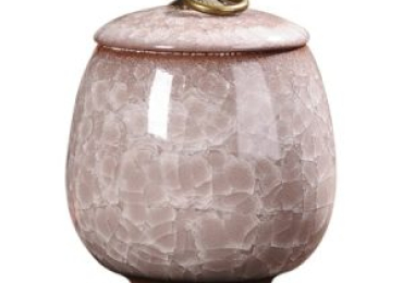 Choosing the Perfect Urn: A Meaningful Tribute from Hemelwinkel.nl
