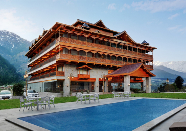 Best Hotels in Manali – Luxury, Budget & Scenic Stays