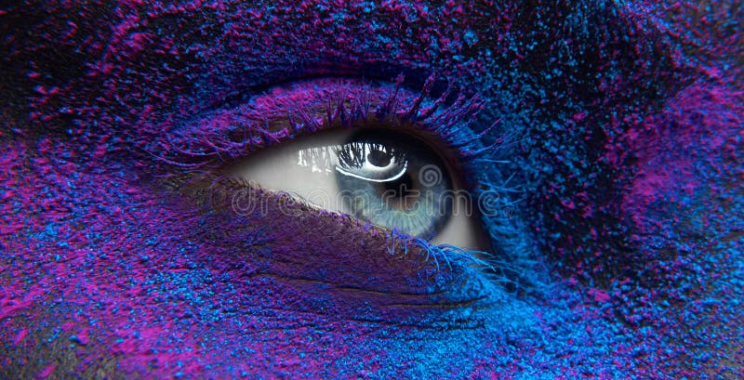 The Quiet Craft of a Timeless Cut in the Old-World Chair