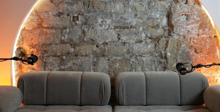 Quand l’image prend forme à Paris: studios, montage et vision