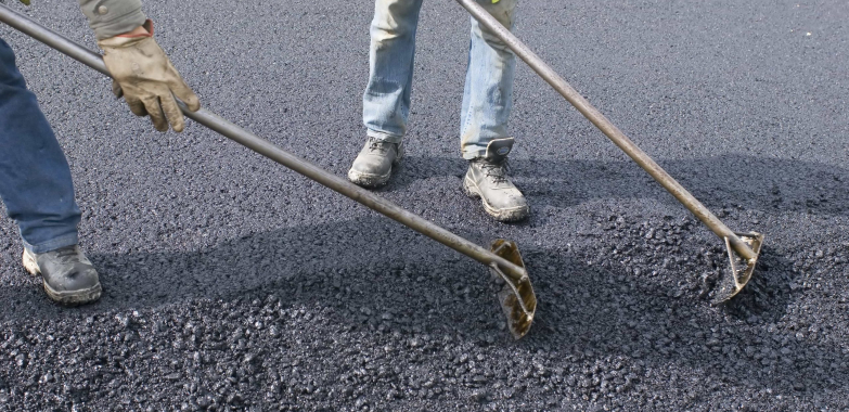 Tarmac Driveways Manchester | Durable, Low-Disruption Surfacing