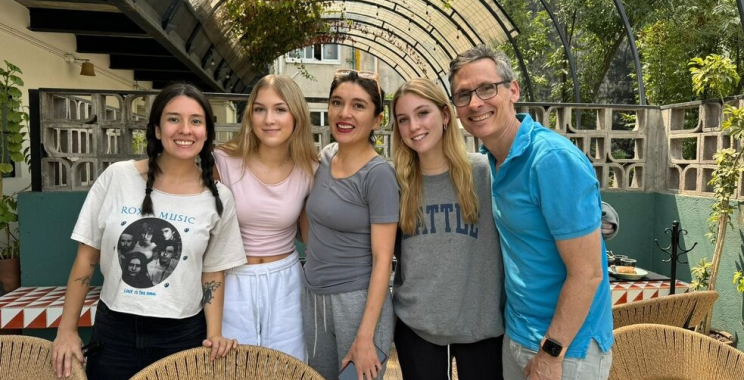 Learning Spanish in Mexico City: Real-Life Practice Among City Life