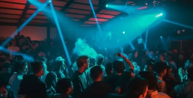 VIP Lounge Rooftop DC: Skyline Views and Exclusive Access