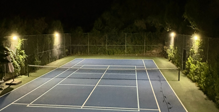 Find pickleball near me: courts, clubs, and open play