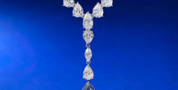 Bespoke Jewelry for Anniversary: Personal, Timeless Creations