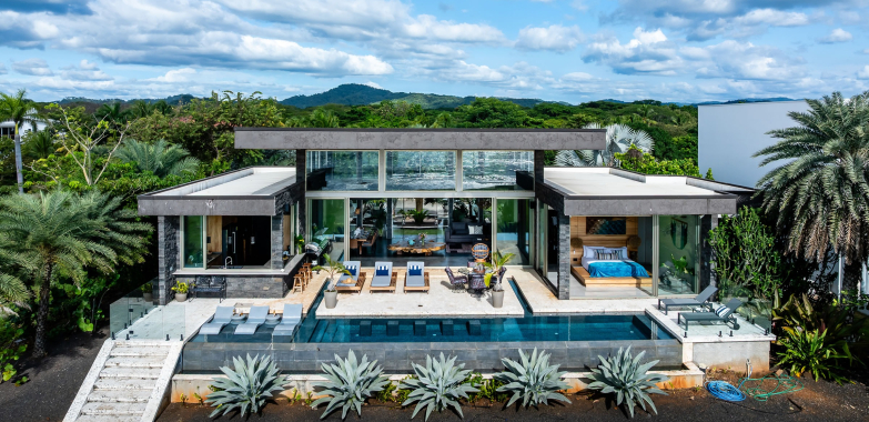 Costa Rica Oceanfront Rentals: Stay by the Sea