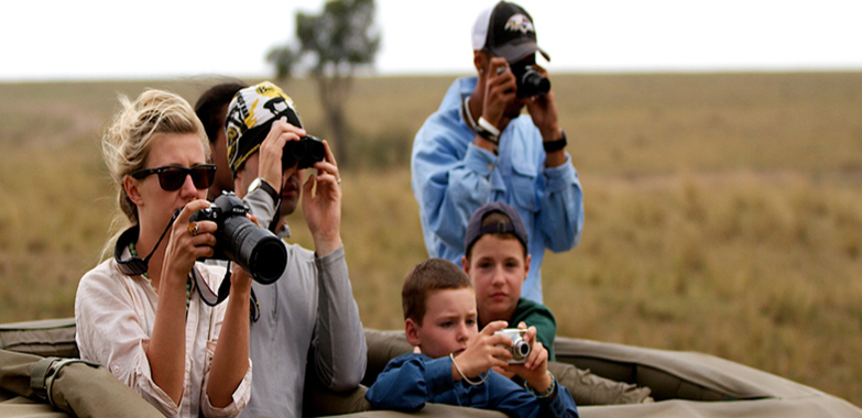 Curtain control: automate light, privacy, and mood with ease