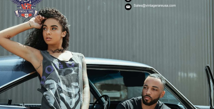 Iconic Sportswear with Authentic Vintage Nike Collection