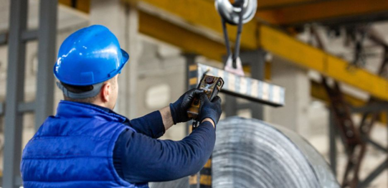 סט بدأ לבנות סטודיו קטן: פתרונות פרקטיים לבניית סדנה ביתית