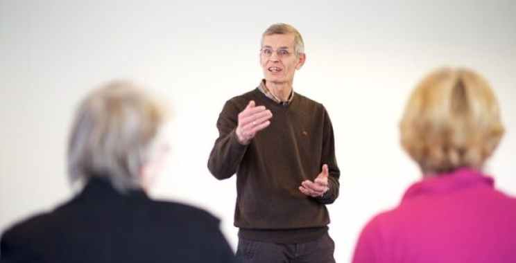 Build lasting strength with expert resilience coaching for US teams