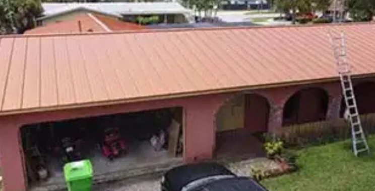 Top-Notch Roofing Services in Hollywood, FL for Your Home