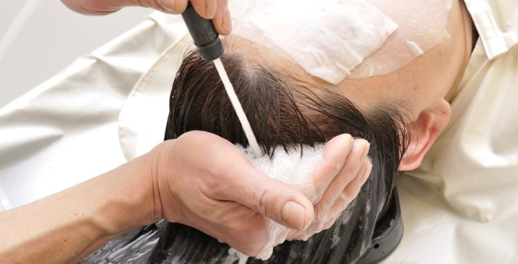 Illuminate Your Complexion with a Purifying Facial Ritual