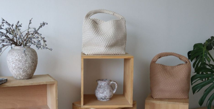 Elegant Grand Leather Tote: Timeless Craftsmanship for Everyday Luxury