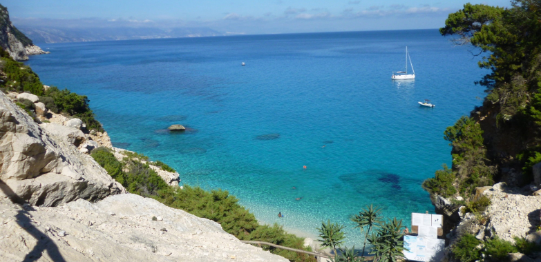 Giro cale Ogliastra: scopri percorsi e fascino locale