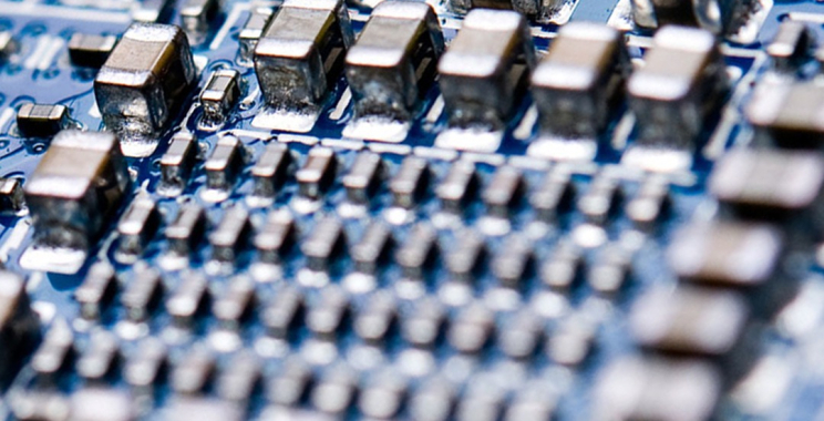 Guía para externalizar la fabricación de PCB de forma eficiente