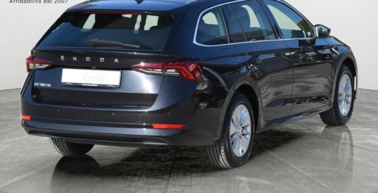 Auto usate certificate: qualità, garanzia e assistenza su AutoDR