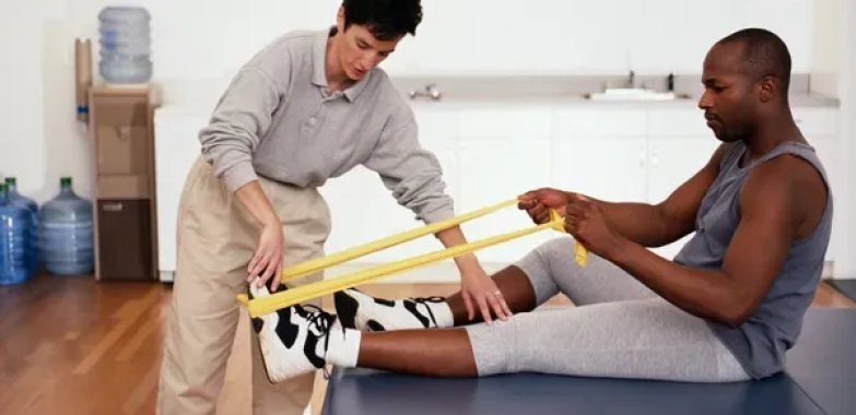 Expert Physiotherapy Services in Camrose County for Pain Relief