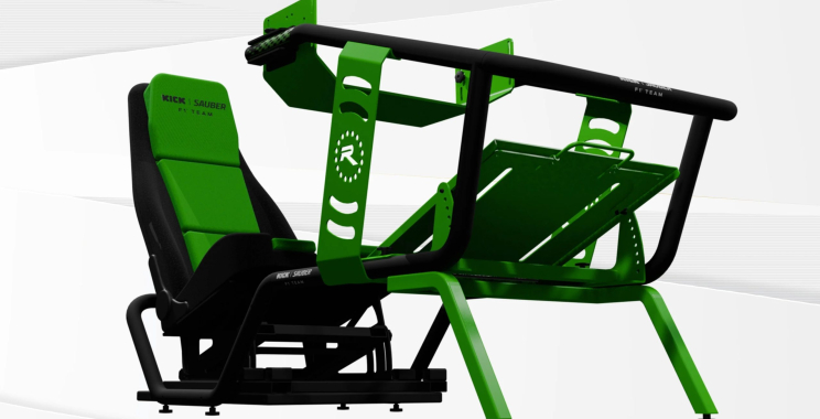 Ultimate cockpit comfort for realistic racing gaming