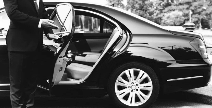 Reliable Airport Transfer in Brielle – Private Chauffeurs & Comfort