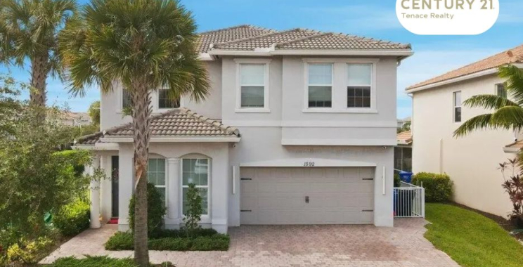 Discover Dream Homes in Delray Beach — Property Listings