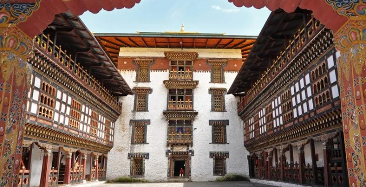 Top Bhutan Tours: Expert Operators for a Seamless Adventure