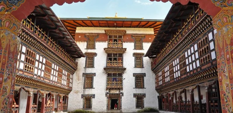 Top Bhutan Tours: Expert Operators for a Seamless Adventure