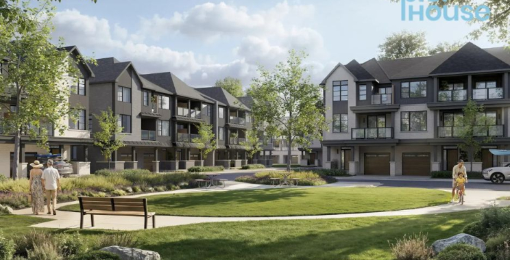 Luxurious Lakeshore Living: Discover Elegant Townhomes in Mississauga