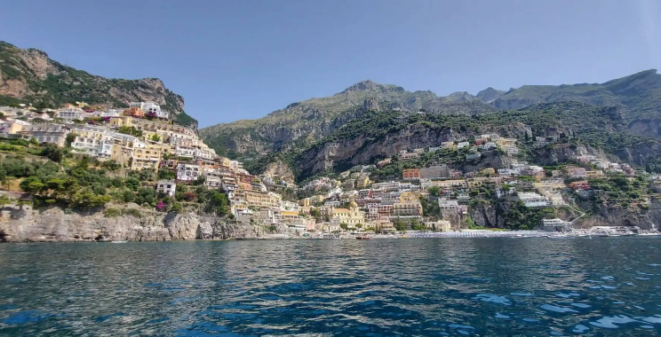 A Beautiful Amalfi Coast & Capri Day Adventure