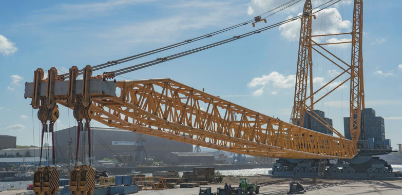 Reliable crane hire for projects big and small
