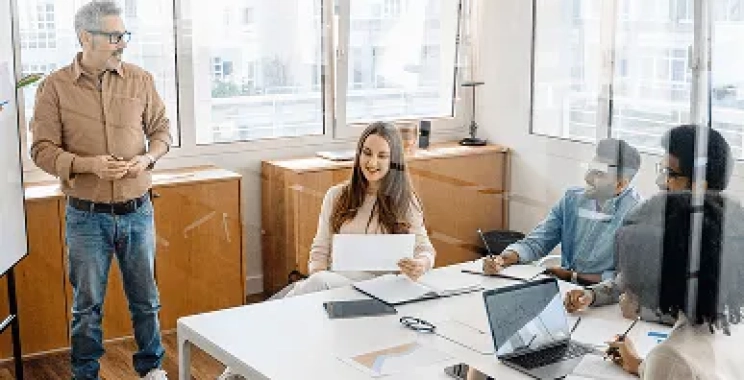 Lead with Insight: Brain-Based Skills for Effective Leadership