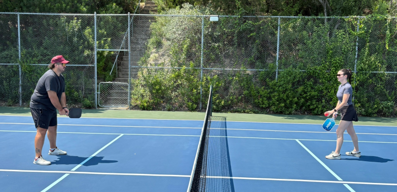 Join Flexible Pickleball Sessions for Casual Play