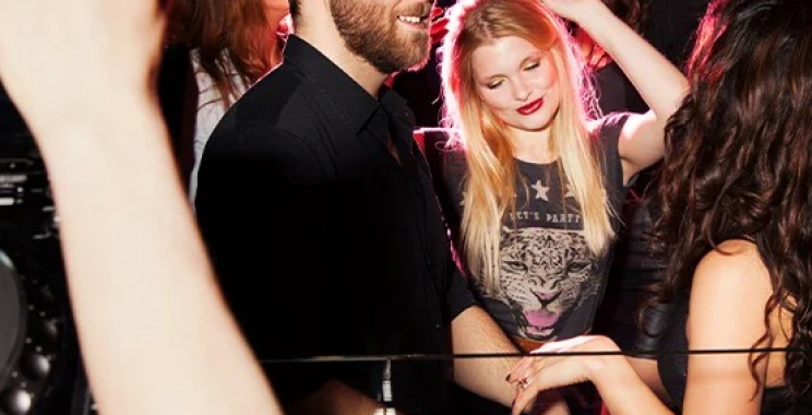 Dynamic Corporate Events: Expert DJ Services in Winston-Salem