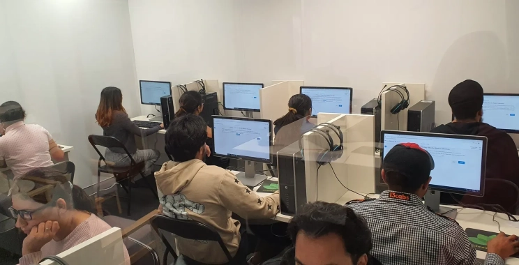 Ace the PTE on Queensland’s sunny coast with expert coaching