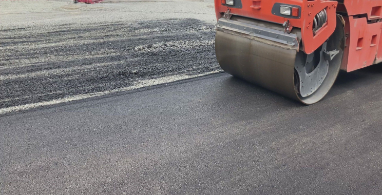 Find trusted paving experts near you for durable asphalt solutions