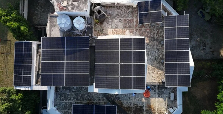 Boost Solar Plant Efficiency with Expert Cleaning in Delhi NCR