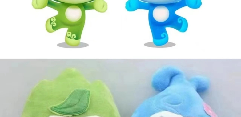 Captivating Large-Scale Mascot Creations for Events