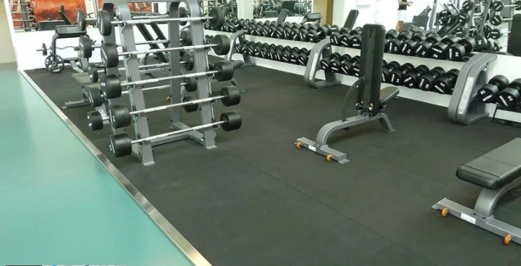 Fitness vloertegels voor een veilige en duurzame trainingsruimte kopen